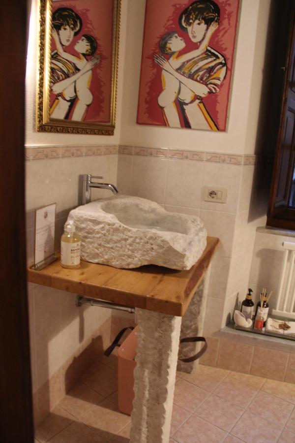 La Porta Sui Monti Di Luna Carrara Ngoại thất bức ảnh