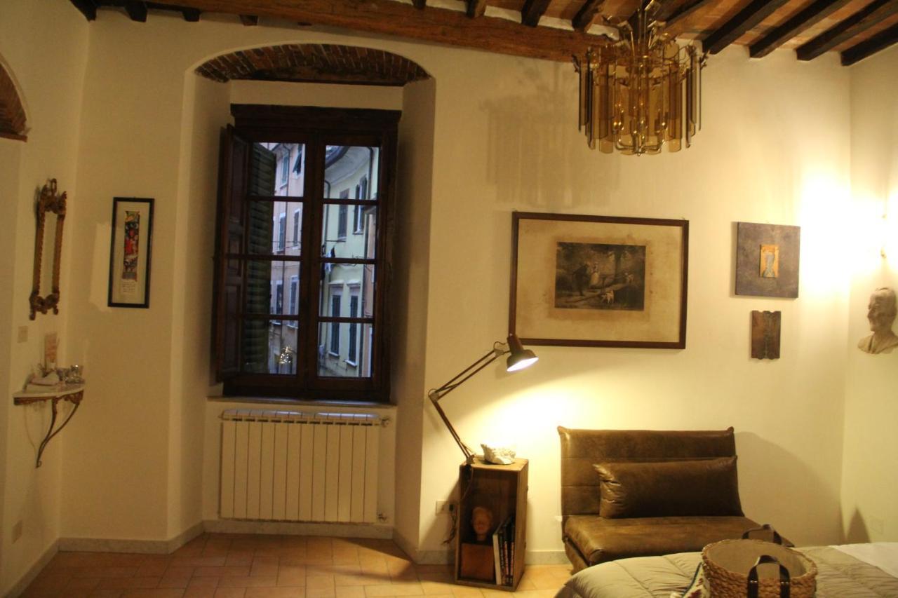 La Porta Sui Monti Di Luna Carrara Ngoại thất bức ảnh