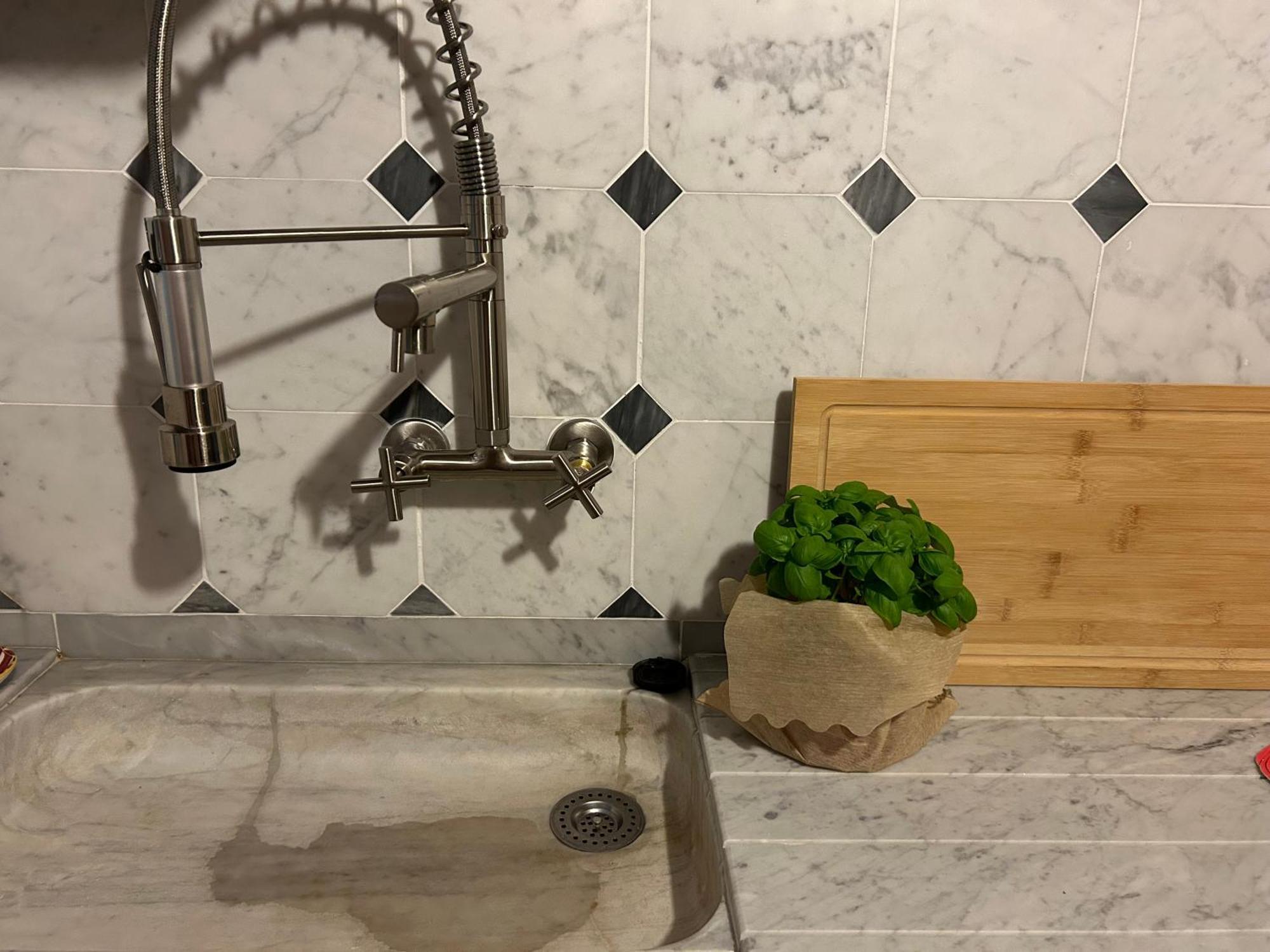 La Porta Sui Monti Di Luna Carrara Ngoại thất bức ảnh